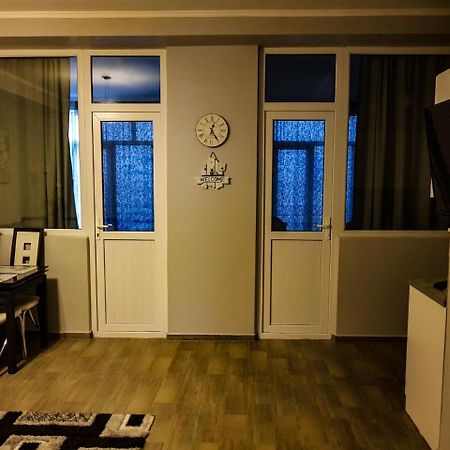 Hotel T Apartment ゴニオ エクステリア 写真