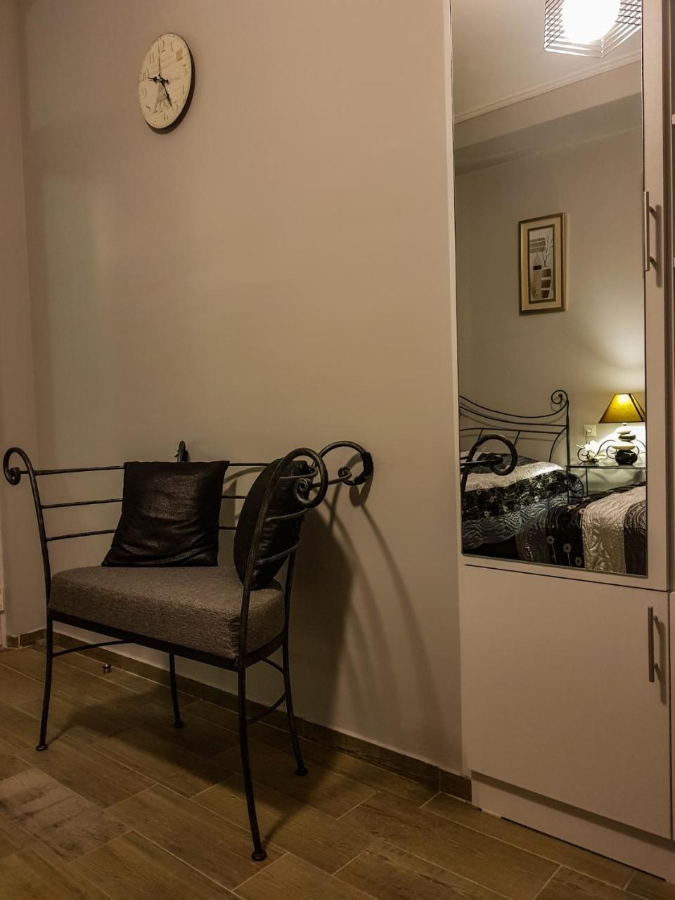 Hotel T Apartment ゴニオ エクステリア 写真
