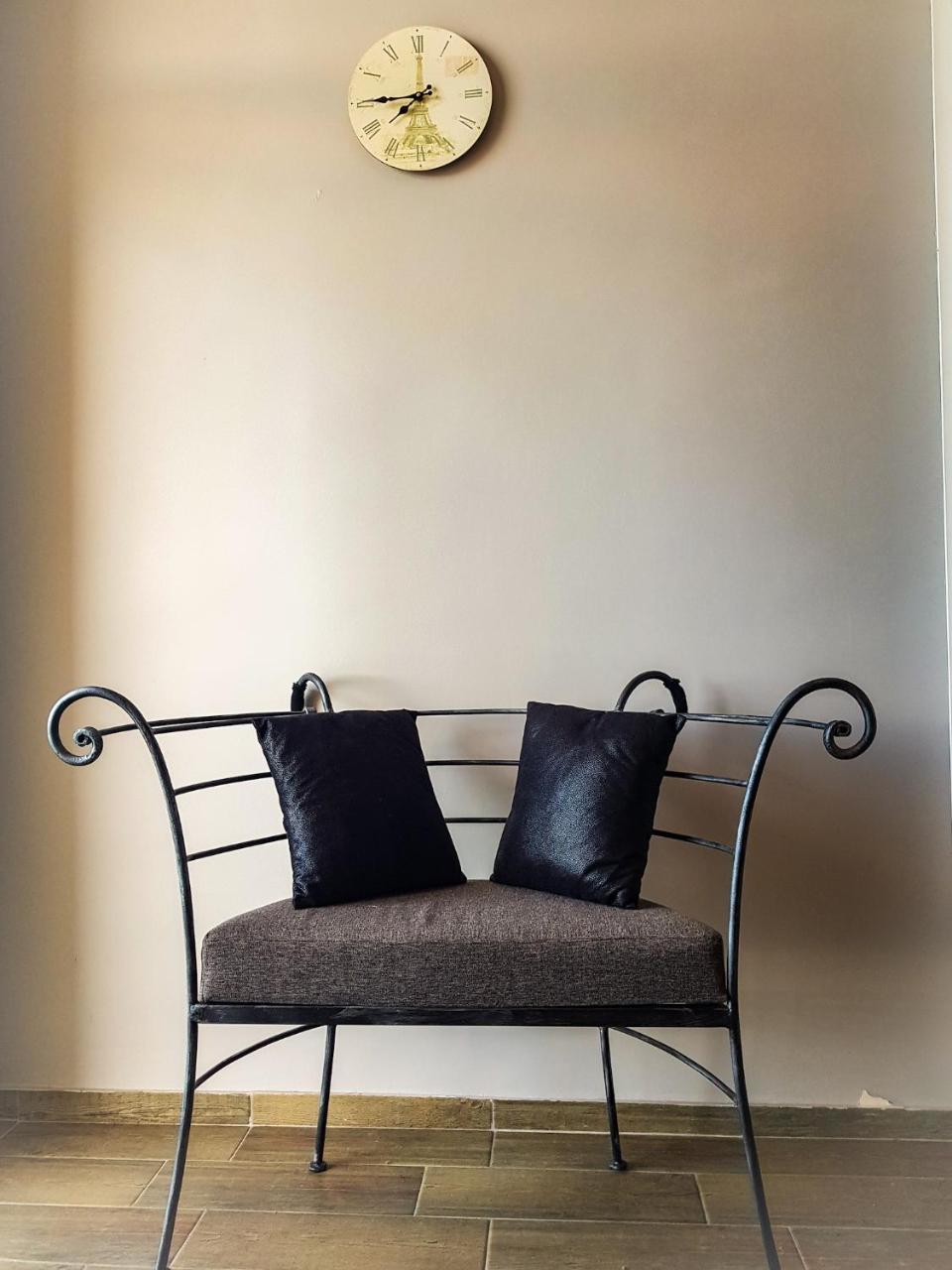 Hotel T Apartment ゴニオ エクステリア 写真